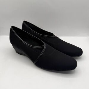 MUNRO AMERICAN DANA M190487 BLACK FABRIC WEDGIES SIZE 10.5 N NEW